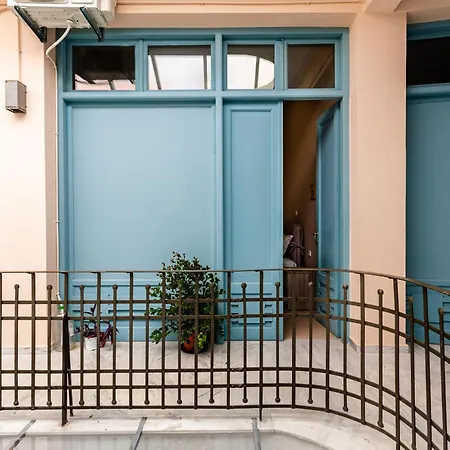 Appartement Στούντιο Στη Στοά Βαρβουτσή#8 à Kalamata Extérieur photo